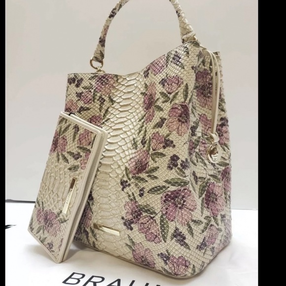 Brahmin Handbags - NWT Brahmin Set